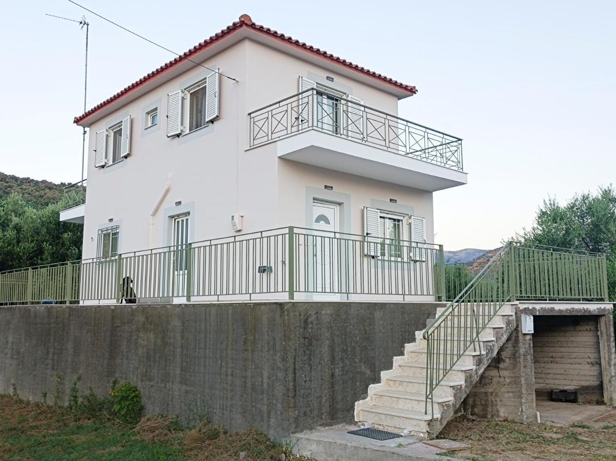 Zoi'S Hοuse.Vacation Home In Mani Near Vathi Beach Vathí Exterior foto